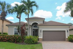 Single Family Residence, 9109 Quartz Ln, Naples FL 34120