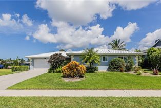Single Family Residence, 816 Manor Marco Beach, FL 34145 