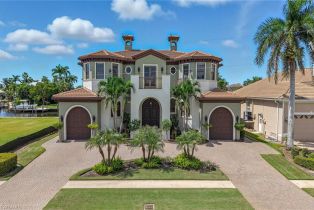 Single Family Residence, 1850 Apataki Marco Beach, FL 34145 