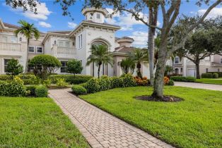 , 545 Avellino Isles Cir # 202, Naples FL 34119