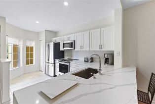 , 9185 Celeste Dr # 204, Naples FL 34113