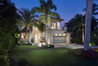 Single Family Residence, 355 7th Olde Naples, FL 34102 