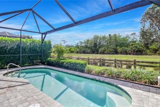 Single Family Residence, 7194 Dominica Dr, Naples FL 34113