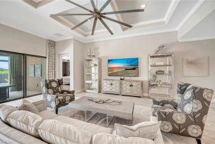 , 9574 Everglades Dr, Naples FL 34120