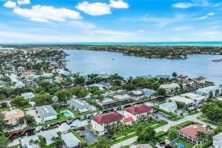 Low Rise (1-3), 1400 Blue Point Ave # 202, Naples FL 3410234102 