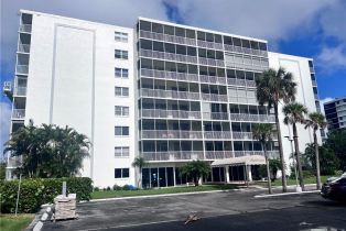 , 5 Bluebill Ave 303-1