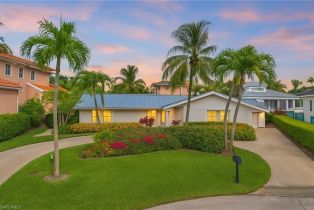 Single Family Residence, 1250 Tuna Royal Harbor, FL 34102 
