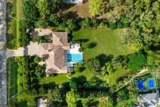 Single Family Residence, 6818 Trail Pine Ridge Estates, FL 34108 