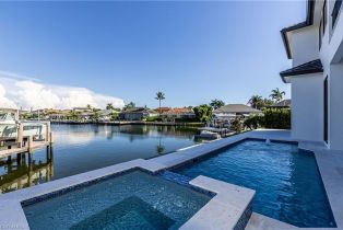 Single Family Residence, 109 Gulfstream Marco Island, FL 34145 