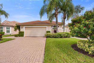 Single Family Residence, 6095 Fairway The Links, FL 34110 