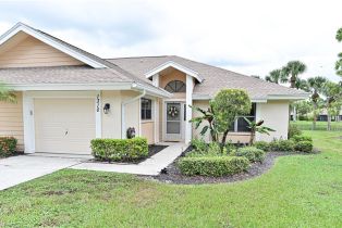 Villa Attached, 1310 Park Lake Imperial Park Place Villas, FL 34110 