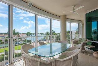 High Rise (8+), 3971 Gulf Shore Blvd N # 505, Naples FL 3410334103 