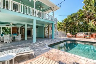 Single Family Residence, 6020 Cypress Ln, Bonita Springs FL 34134