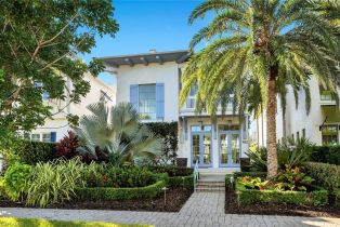 Single Family Residence, 982 9th Ave S, Naples FL 34102
