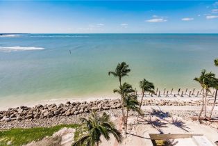 High Rise (8+), 990 Cape Marco Dr # 703, Marco Island FL 3414534145