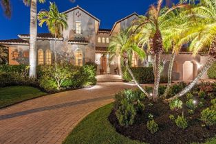 Single Family Residence, 155 20th Olde Naples, FL 34102 