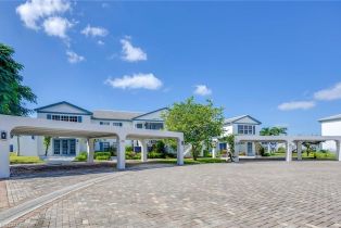 , 886 Tanbark Dr 103