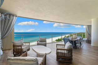 High Rise (8+), 11125 Gulf Shore Dr # 605, Naples FL 3410834108