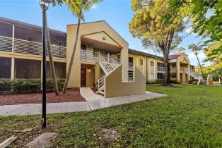 Low Rise (1-3), 3170 Seasons Way # 814, Estero FL 3392833928 