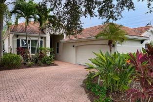 Single Family Residence, 3411 Sandpiper Bridgewater Bay, FL 34109 