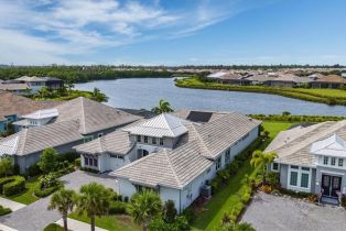 Single Family Residence, 6257 Negril Isle Isles Of Collier Preserve, FL 34113 