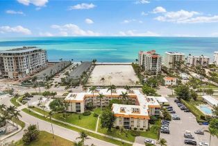 , 1100 Gulf Shore Blvd N # 301, Naples FL 34102