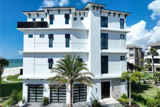 Single Family Residence, 105 Saint Eustacius Barefoot Beach, FL 34134 