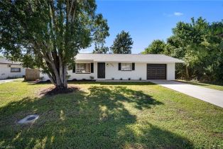 Single Family Residence, 13021 5th Fort Myers Shores, FL 33905 