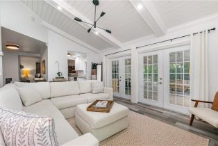 Single Family Residence, 1320 Lake Shore Dr, Naples FL 34103