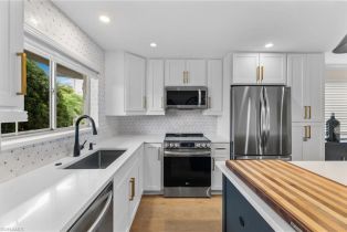 Low Rise (1-3), 1686 Blue Point Ave # B1, Naples FL 3410234102 