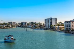 Mid Rise (4-7), 222 Harbour Dr # 503, Naples FL 3410334103