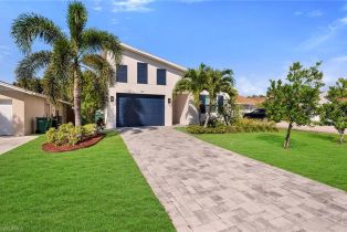 Single Family Residence, 811 108th Vanderbilt Beach, FL 34108 