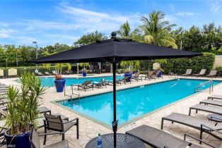 Low Rise (1-3), 2730 Cypress Trace Cir # 2839, Naples FL 34119