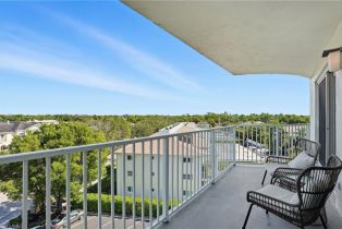 , 1300 Gulf Shore Blvd N # 603, Naples FL 34102