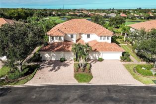 Low Rise (1-3), 3131 Meandering Way # 102, Fort Myers FL 3390533905