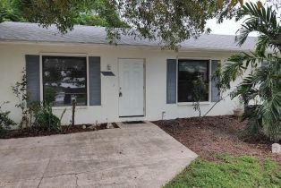 Duplex, 589 106th Ave N, Naples FL 34108