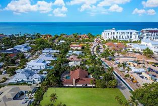 Land, 280 S Golf Dr, Naples FL 34102