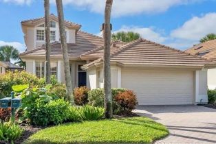 Single Family Residence, 27190 Enclave Dr, Bonita Springs FL 34134