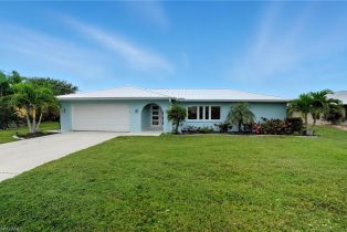 , 6163 Plumosa Ave, Fort Myers FL 33908