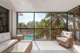 High Rise (8+), 6825 Grenadier Blvd # 102, Naples FL 3410834108