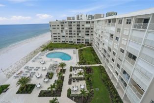 , 3443 Gulf Shore Blvd N # 814, Naples FL 34103
