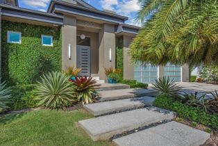 Single Family Residence, 600 Crescent Marco Island, FL 34145 