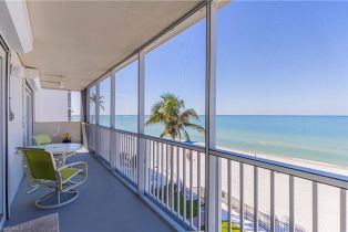 , 1977 Gulf Shore Blvd N # 401, Naples FL 34102