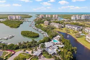 Low Rise (1-3), 585 Club Side Dr # 104, Naples FL 3411034110 