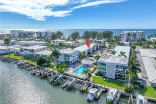 , 2100 Gulf Shore Blvd N # 212, Naples FL 34102