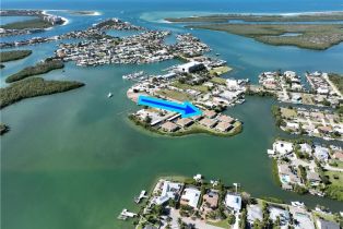 Low Rise (1-3), 330 Kon Tiki Dr # D2, Naples FL 3411334113 