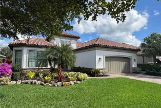 Single Family Residence, 9470 Galliano Ter, Naples FL 34119