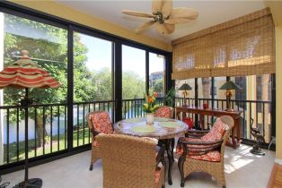 , 172 Vintage Cir # 202, Naples FL 34119