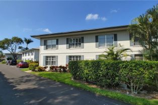 Low Rise (1-3), 3300 Binnacle Dr # 206, Naples FL 34103