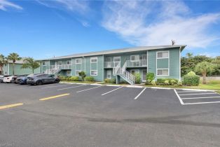 Low Rise (1-3), 146 Cypress Way E # 807, Naples FL 34110